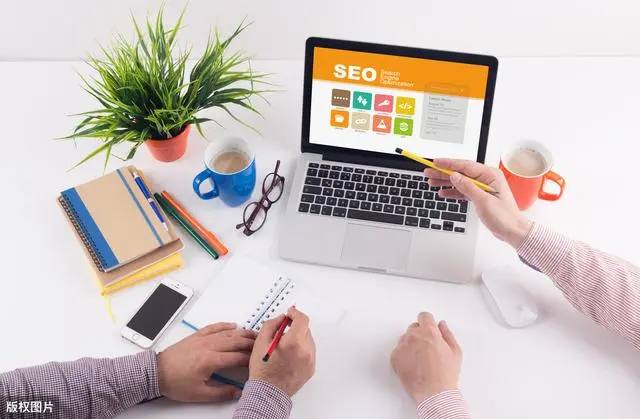 吴京晒流浪地球片场照片